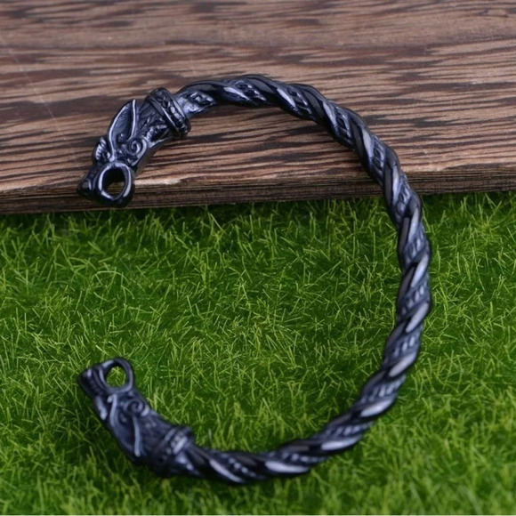 Black Stainless Steel Viking Wolves Geri and Freki Cuff Bracelet - Picture 1 of 8